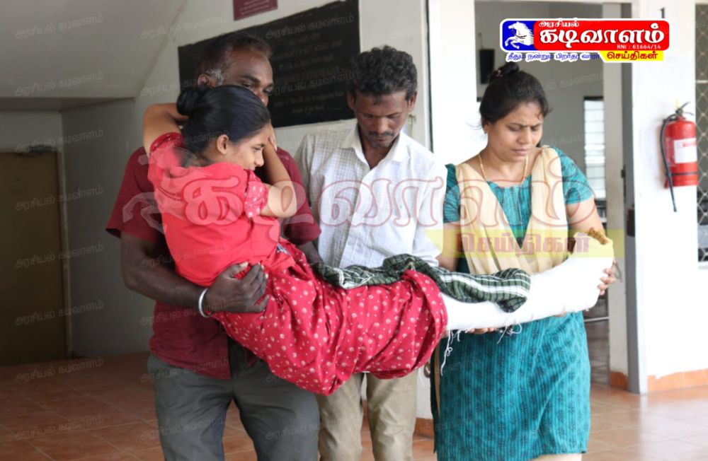 தூத்துக்குடியில் பைக் மோதிய விபத்தில் கால் முறிவு ஏற்பட்ட பிளஸ் 2 மாணவி வலியையும் பொருட்படுத்தாமல் இறுதித்தேர்வு எழுதிய சம்பவம் நெகிழ்ச்சியை ஏற்படுத்தியுள்ளது