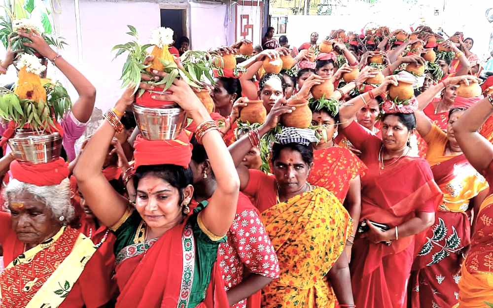 விவசாயம் செழிக்க வேண்டி நாகலாபுரத்தில் கஞ்சி கலய ஆன்மிக ஊர்வலம்