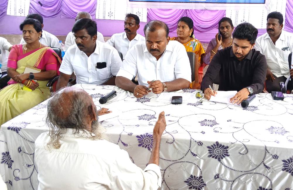 மாநகராட்சி அனைத்து பகுதிகளிலும் மே மாதத்தில் முழுமையான பணிகள் நிறைவடையும்- மேயா் ஜெகன் பொியசாமி தகவல்