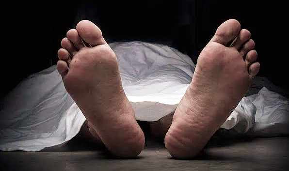 சாத்தான்குளம் அருகே பைக்கிலிருந்து தவறி விழுந்த தொழிலாளி சாவு